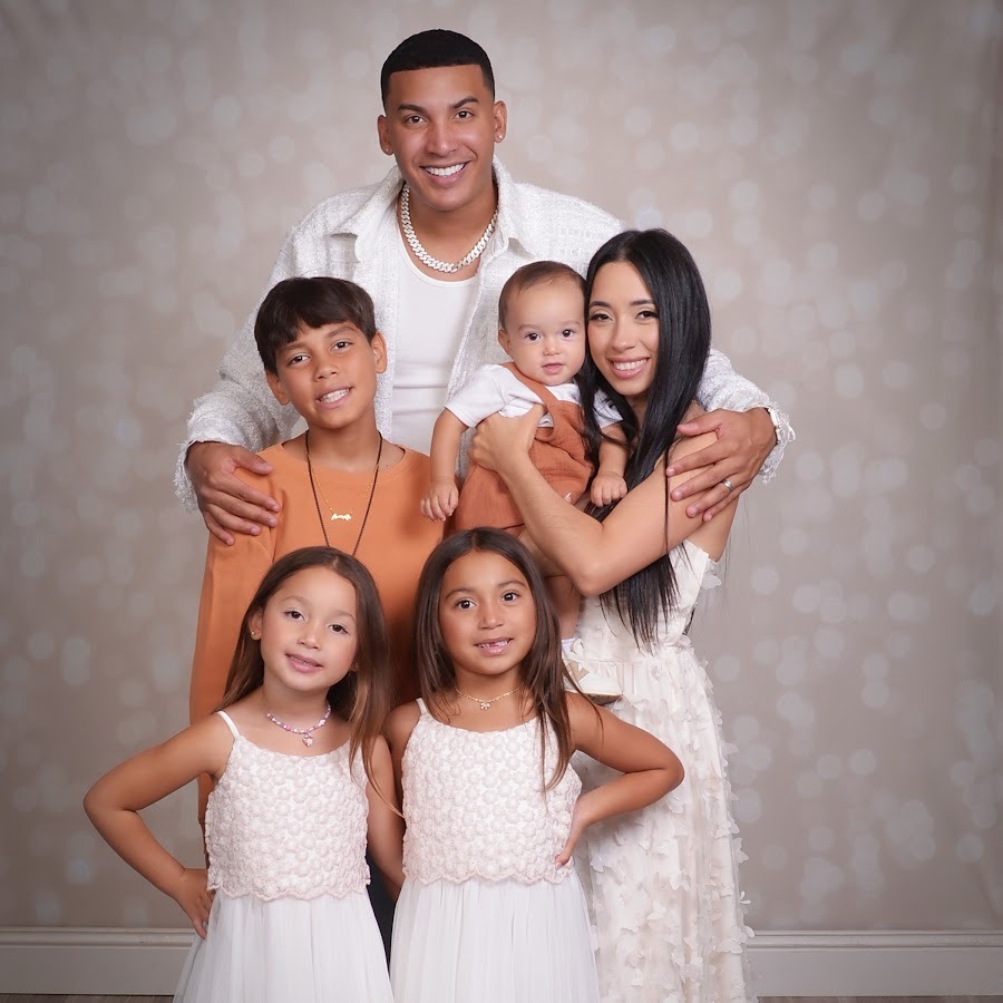familia latorre net worth - Ilustrasi 2